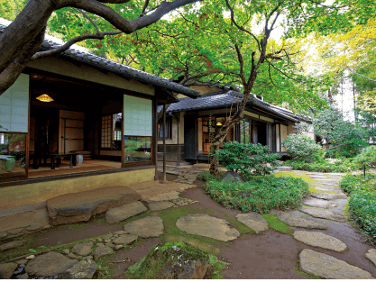 林芙美子記念館の外観