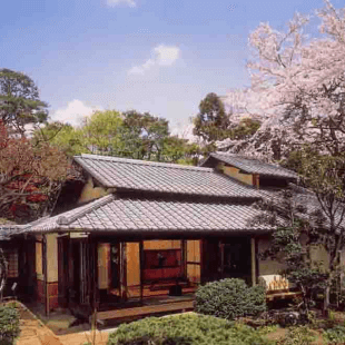 林芙美子記念館の施設